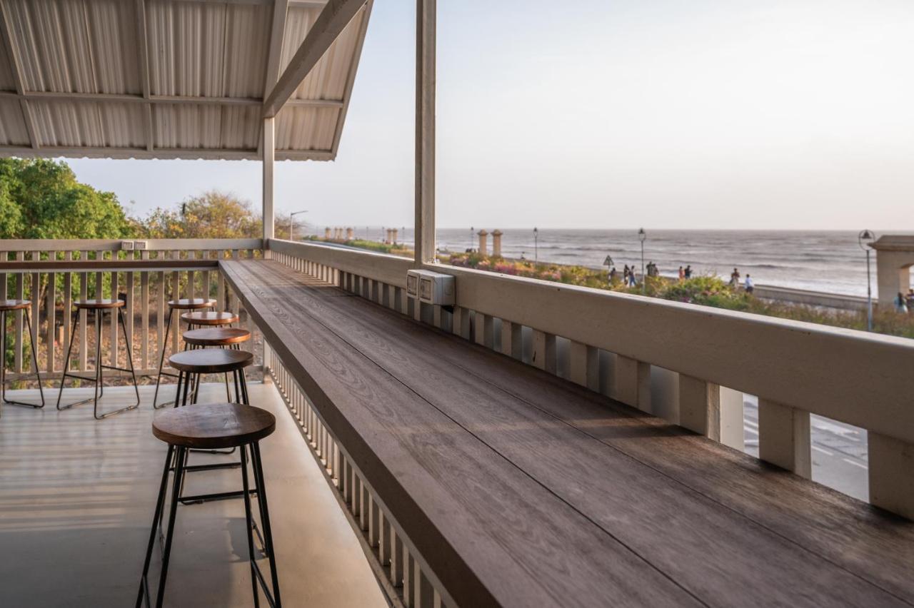 Praveg Beach Resort Daman Lighthouse Beach Luaran gambar
