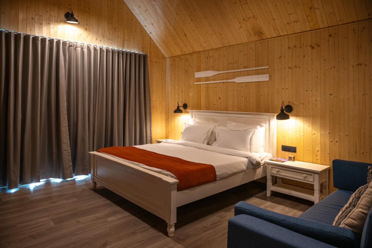Praveg Beach Resort Daman Lighthouse Beach Luaran gambar